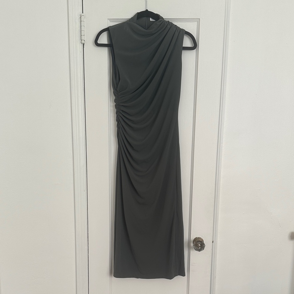 Zara maxi dress - Picture 2 of 4